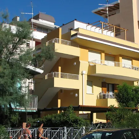 Anna Apartment *